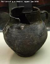 Iglesia de San Andrés. Olla de la excavación arqueológica detrás de la iglesia